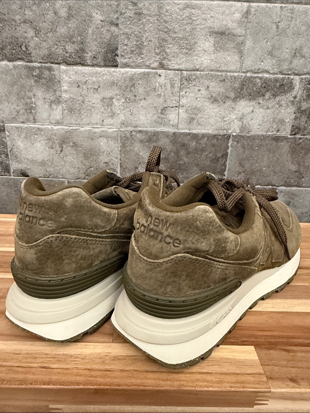 New Balance Olive Green Suede Men's Sneaker size 10 - Picture 14 of 16